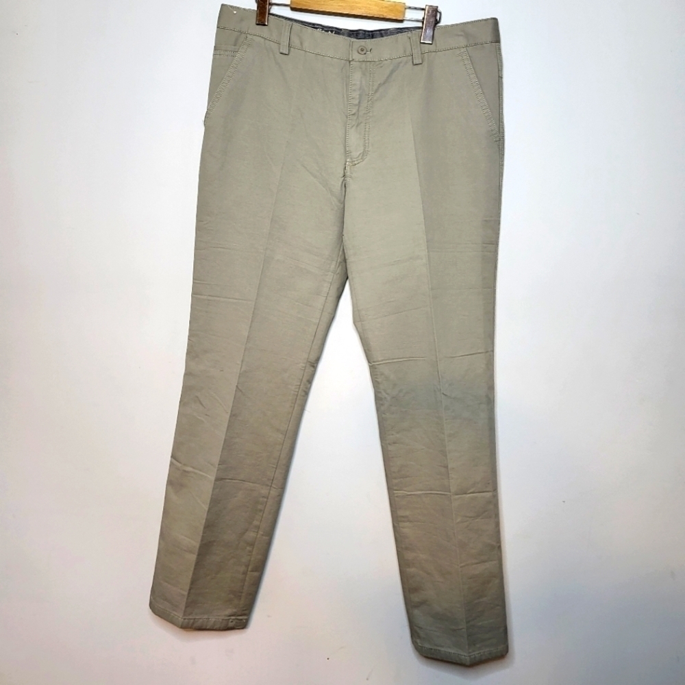 D&W Khaki Men Pants Size 36 × 31